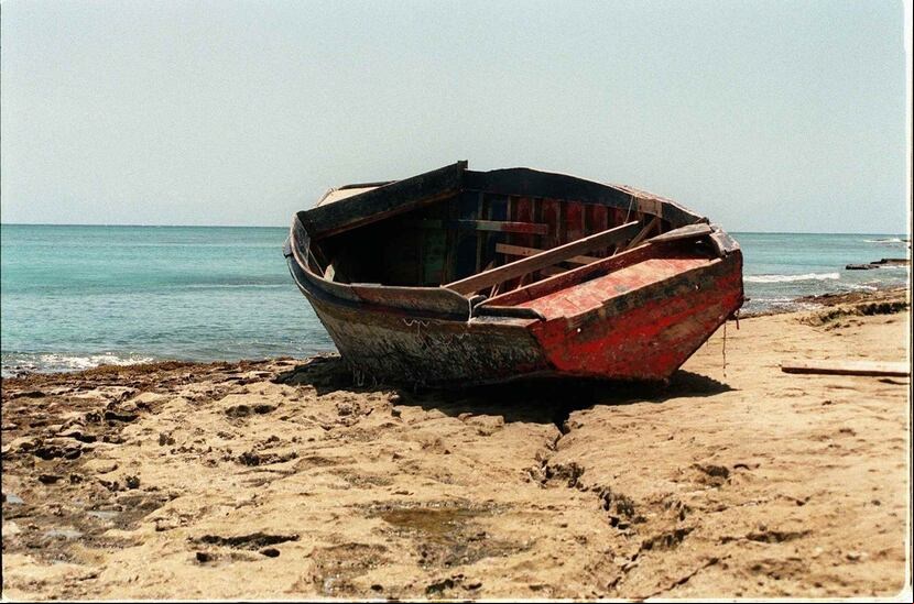 El asistente istrativo del cónsul dominicano en Mayagüez, pidió a los dominicanos residentes en Puerto Rico que no alienten a que sus parientes en la República Dominicana se lancen a semejante aventura. (Archivo / GFR Media)