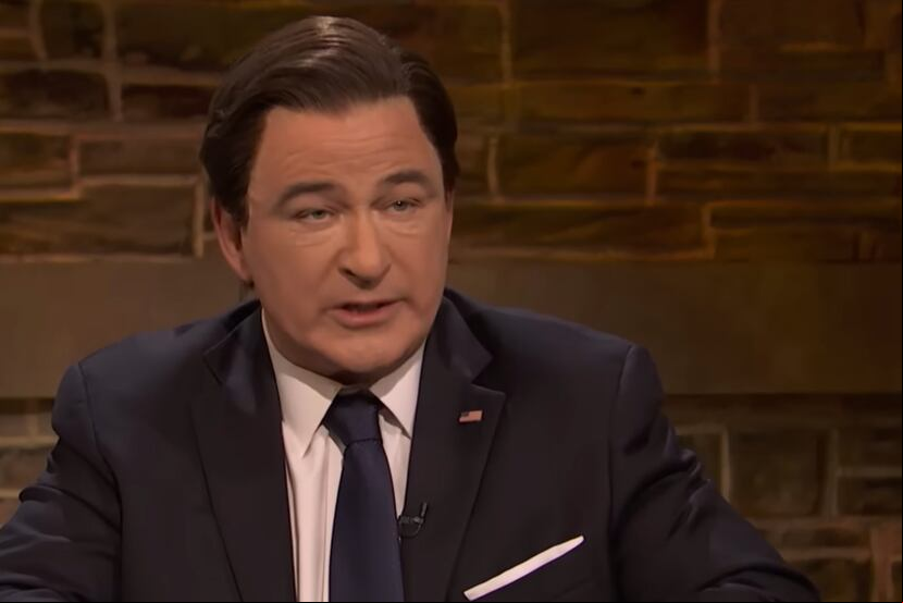Alec Baldwin apareció en Saturday Night Live interpretando al conductor Bret Baier, de Fox News.